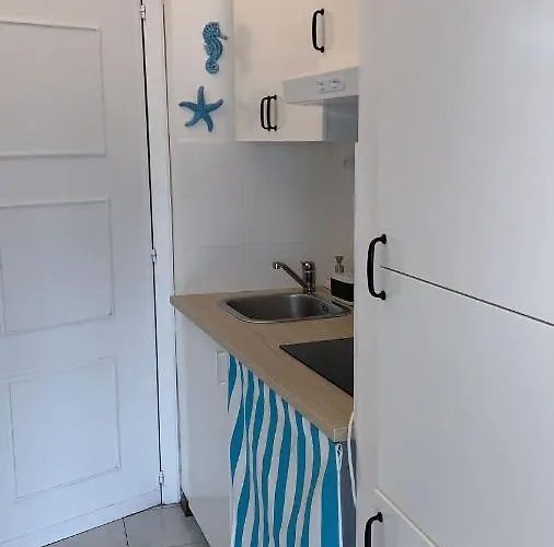 Rosal Schiso Giardini Naxos